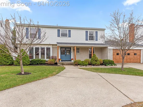 4594 Barcroft Way, Sterling Heights, MI 48310