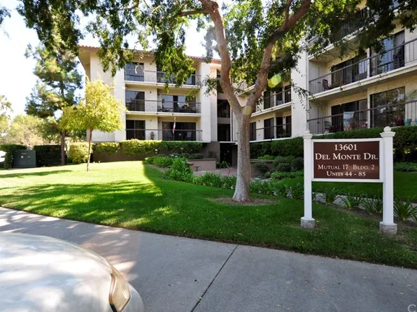 13601 Del Monte Dr #47, Seal Beach, CA 90740