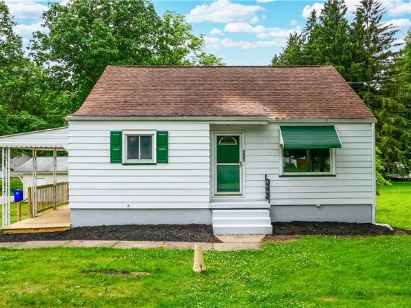 423 Lincoln St, Ravenna, OH 44266