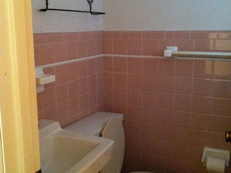 1804 Mohican St — Photo 6