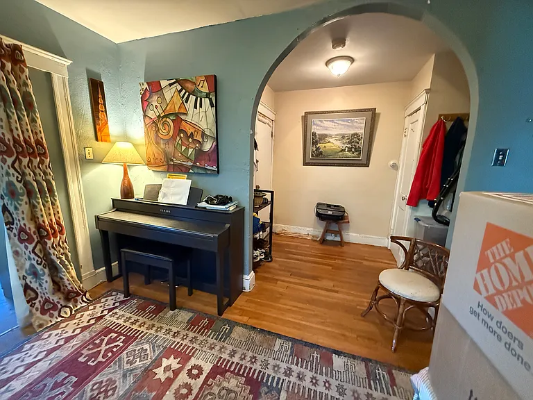 263 Chestnut Ave #5 — Photo 1