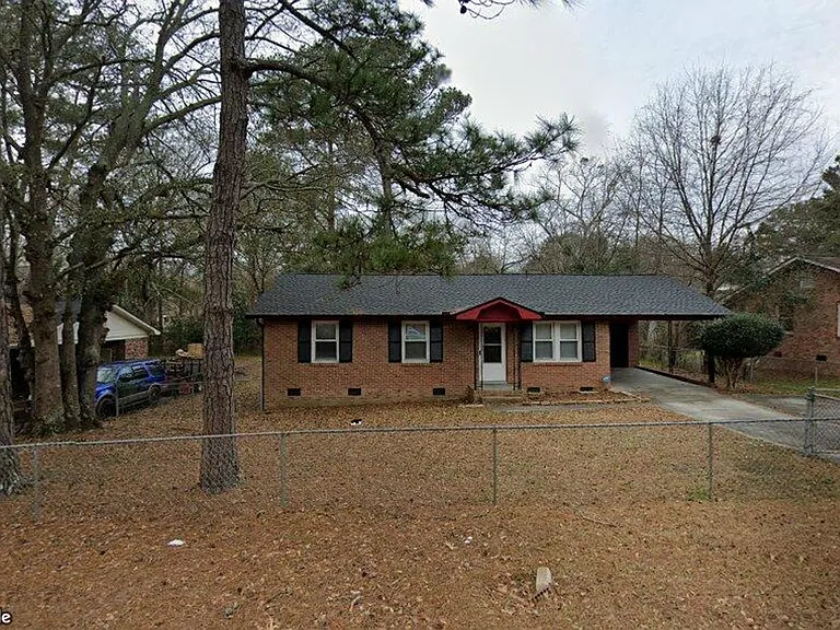 1817 E Boundary Rd — Photo 1