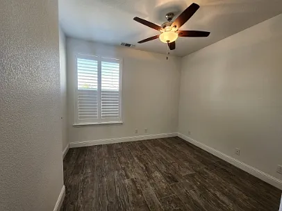 1160 Brighton Way — Photo 16