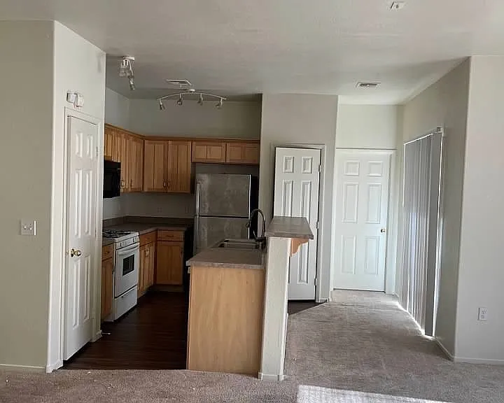 6316 Beige Bluff St #201 — Photo 31