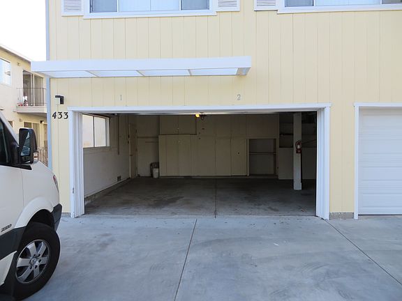 5th image of 433 Vasquez Ct APT 4