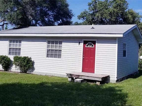 2nd image of 20245 SE 141st Pl