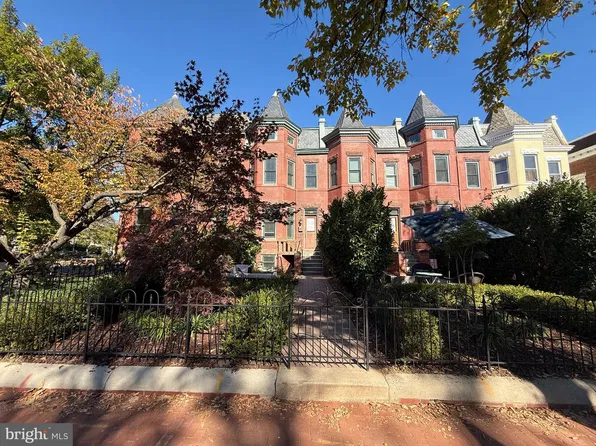 1302 E Capitol St NE, Washington, DC 20003