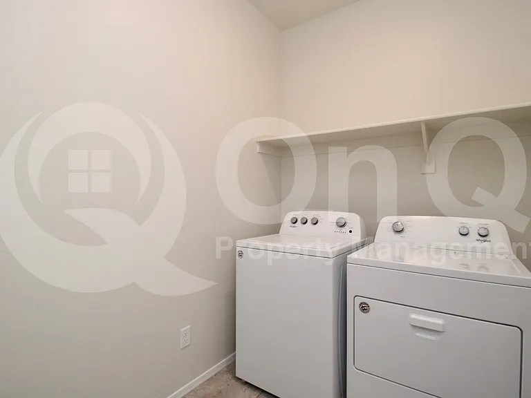 2455 E Alida Trl — Photo 22