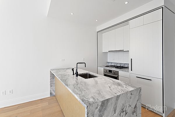 1st image of 185 18th St #801