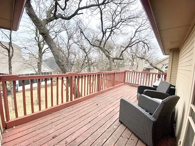 4 bed, 2.5 bath, 2660 sqft, $3,200 — Photo 4