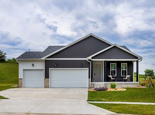 1302 S L Ct, Indianola, IA 50125