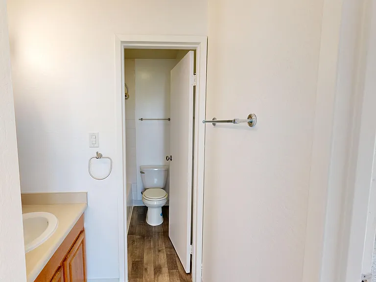 1690 Broadway Street — Photo 5