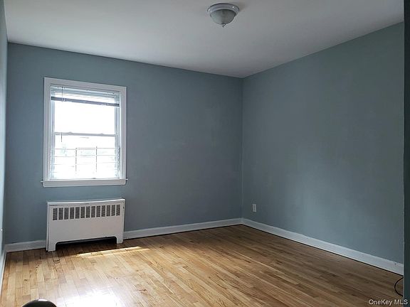5th image of 330 S Broadway #D9