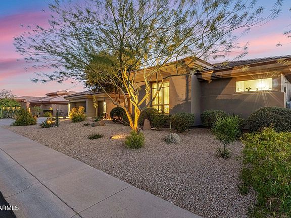 4th image of 14917 E MIRAMONTE Way