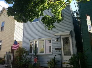 9 Hart St, Brookline, MA 02445