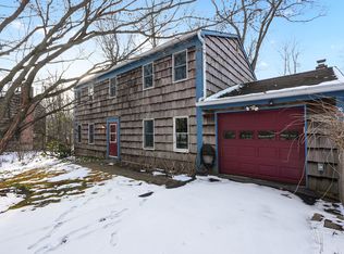 81 Whitman Rd, Yorktown Heights, NY 10598