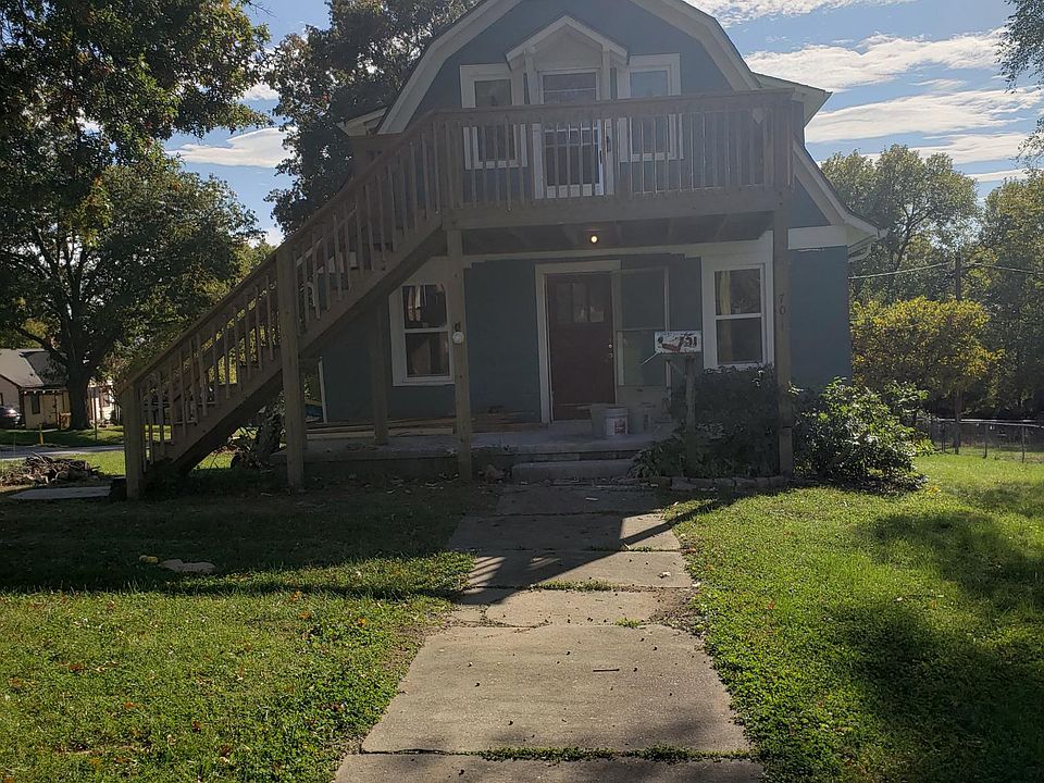 1st image of 701 W Kansas St APT 1