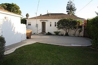 1st image of 2057 Evans Ave