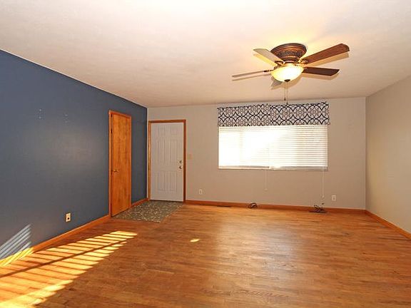 3rd image of 20 W Lubeck Hills Dr