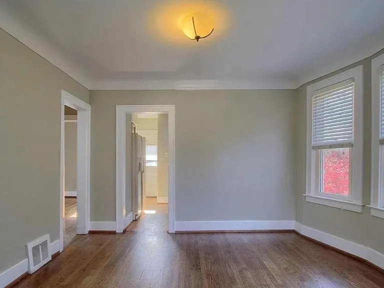 1595 Anita Ave #1 — Photo 4