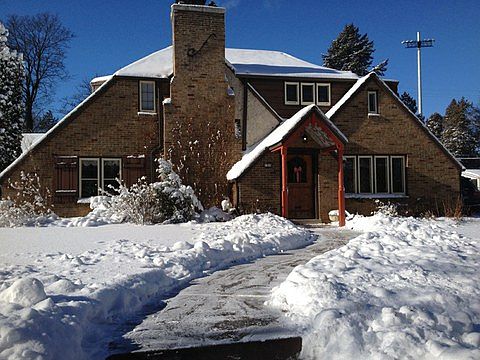 3rd image of 1300 Fairview Ave
