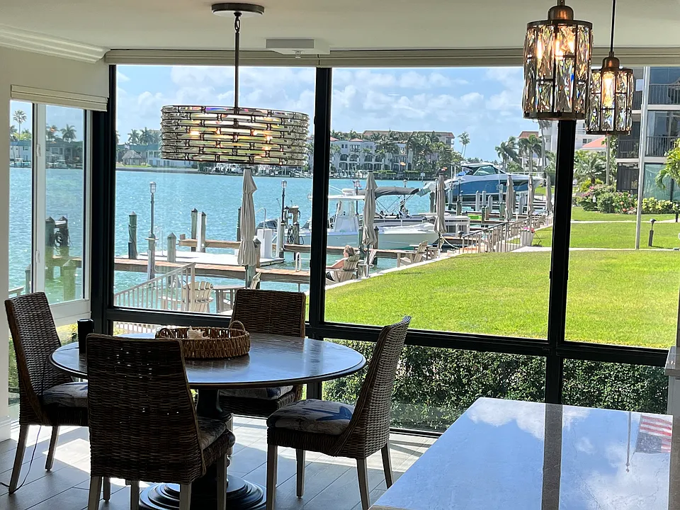 3200 Gulf Shore Blvd N #101