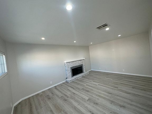 2nd image of 10918 S Truro Ave