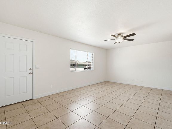 5th image of 8952 W ROYAL PALM Road