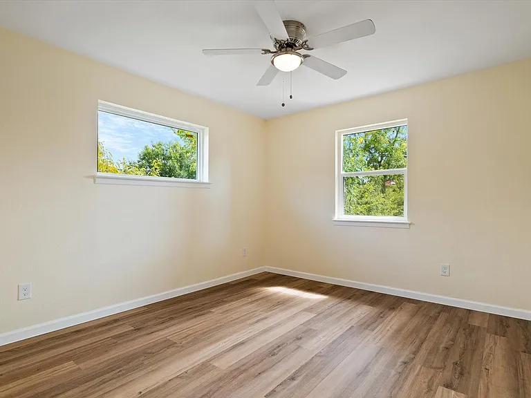 8734 Westfield Dr — Photo 23