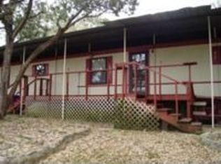 543 Royal Oak Dr, Canyon Lake, TX 78133