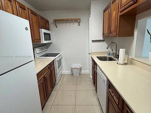 5th image of 7473 SW 82nd St APT A113