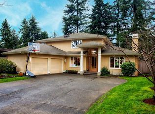 4320 89th Ave SE, Mercer Island, WA 98040