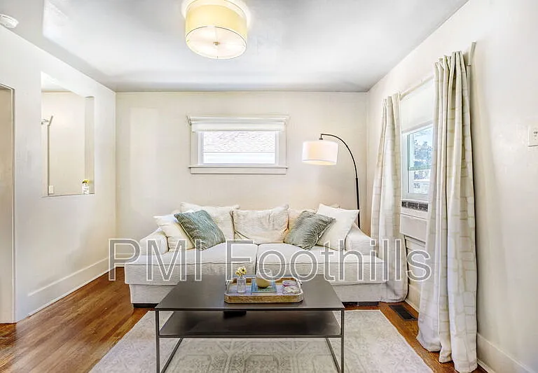 2968 S Grant St — Photo 4