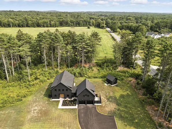 5 True Lane, Pownal, ME 04069
