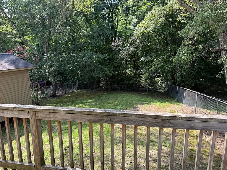 309 Avery Ave — Photo 11