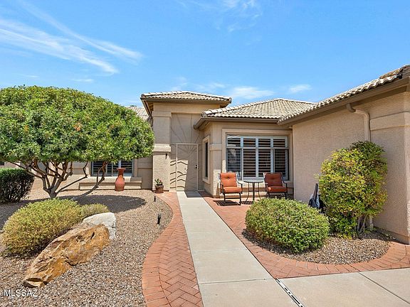 2nd image of 38482 S Sand Crest Dr