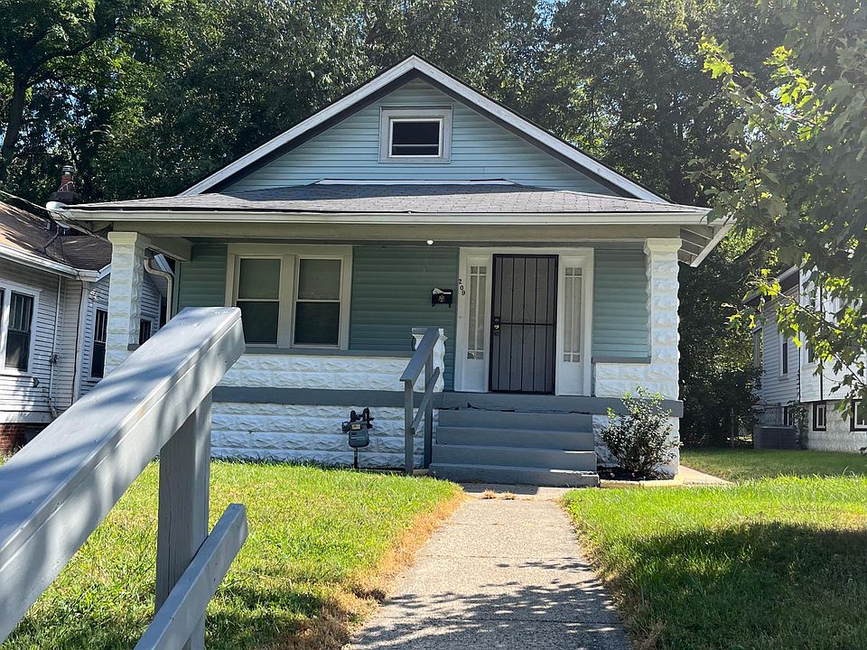 1st image of 209 N 35th St