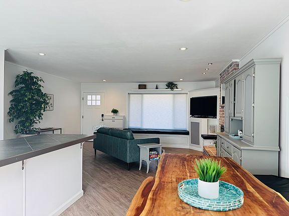2nd image of 8489 Larch Ave #A