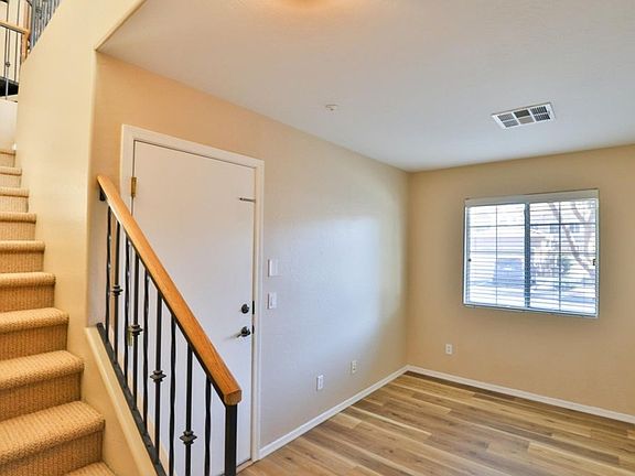 2nd image of 744 N Laguna Dr