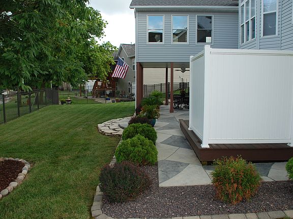 5th image of 10 Oak Lake Ct