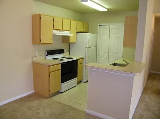 2nd image of 6560 Swissco Dr Unit 327