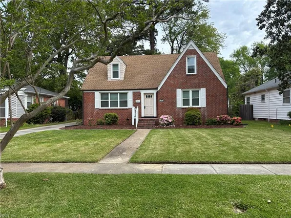 414 N Shore Rd, Norfolk, VA 23505