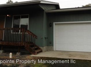 298 Currier Ave, Roseburg, OR 97470