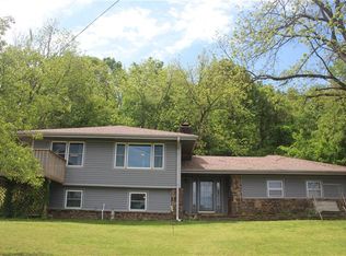 22237 Dawn Hill East Rd, Siloam Springs, AR 72761