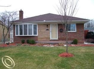 6637 Plainfield St, Dearborn Heights, MI 48127