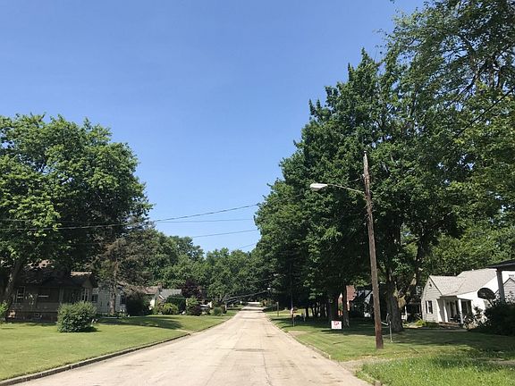 4th image of 1433 Kearney St