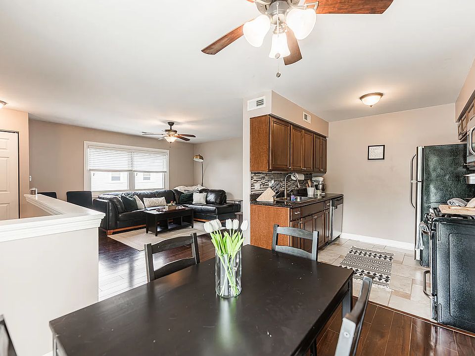 Kitchen + Appliances