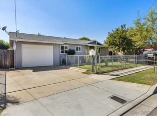 1049 Fern St, Escondido, CA 92027
