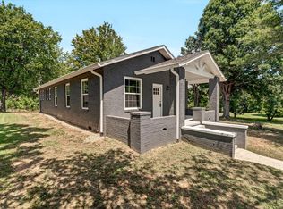 1222 Ohio Ave, Etowah, TN 37331
