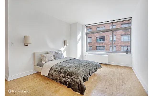 Rented by Douglas Elliman | media 24